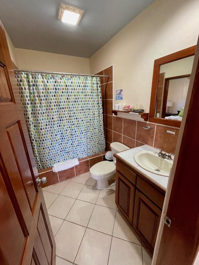 Pura Vida Inn Caye Caulker Dış mekan fotoğraf