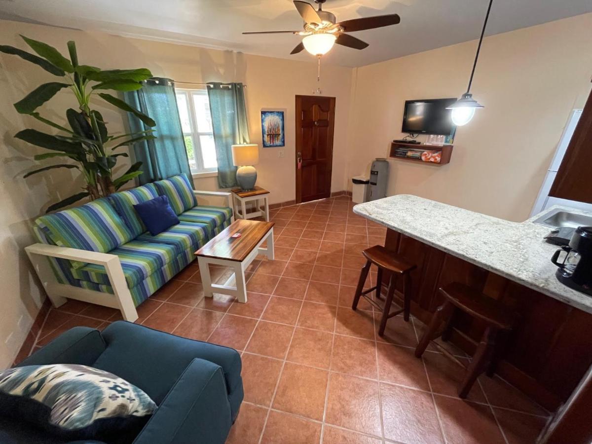 Pura Vida Inn Caye Caulker Dış mekan fotoğraf